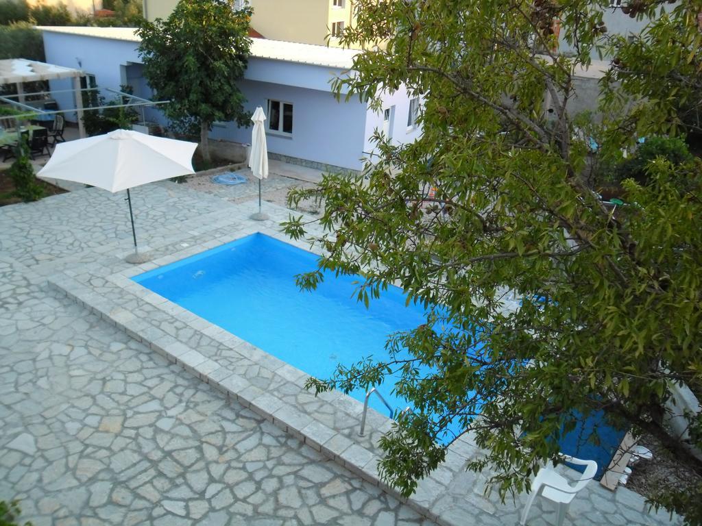 Apartments Jerine Tribalj Buitenkant foto